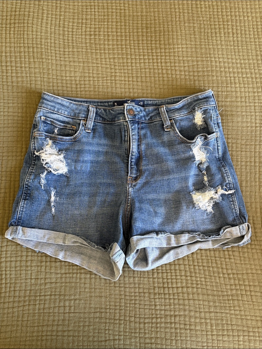 Hollister Curvy High Waist Shorts